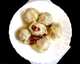 PIEROGI Z MIĘSEM 6 szt. / TEIGTASCHEN  MIT FLEISCHFÜLLUNG 300g